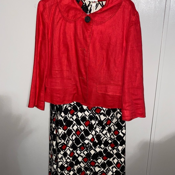 Dress - Picture 2 of 3